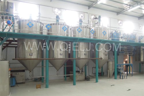 投資建油廠選擇合適的食用油加工設(shè)備.大廠家給你不錯(cuò)的建議(圖1) 投資建油廠選擇合適的食用油加工設(shè)備.大廠家給你不錯(cuò)的建議(圖1)